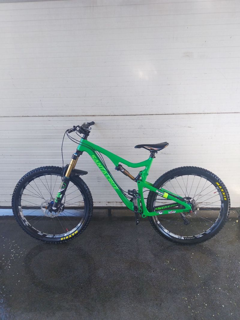 Used Santa Cruz Bronson C 2015 Mountainbike, Green — image 2 of 3