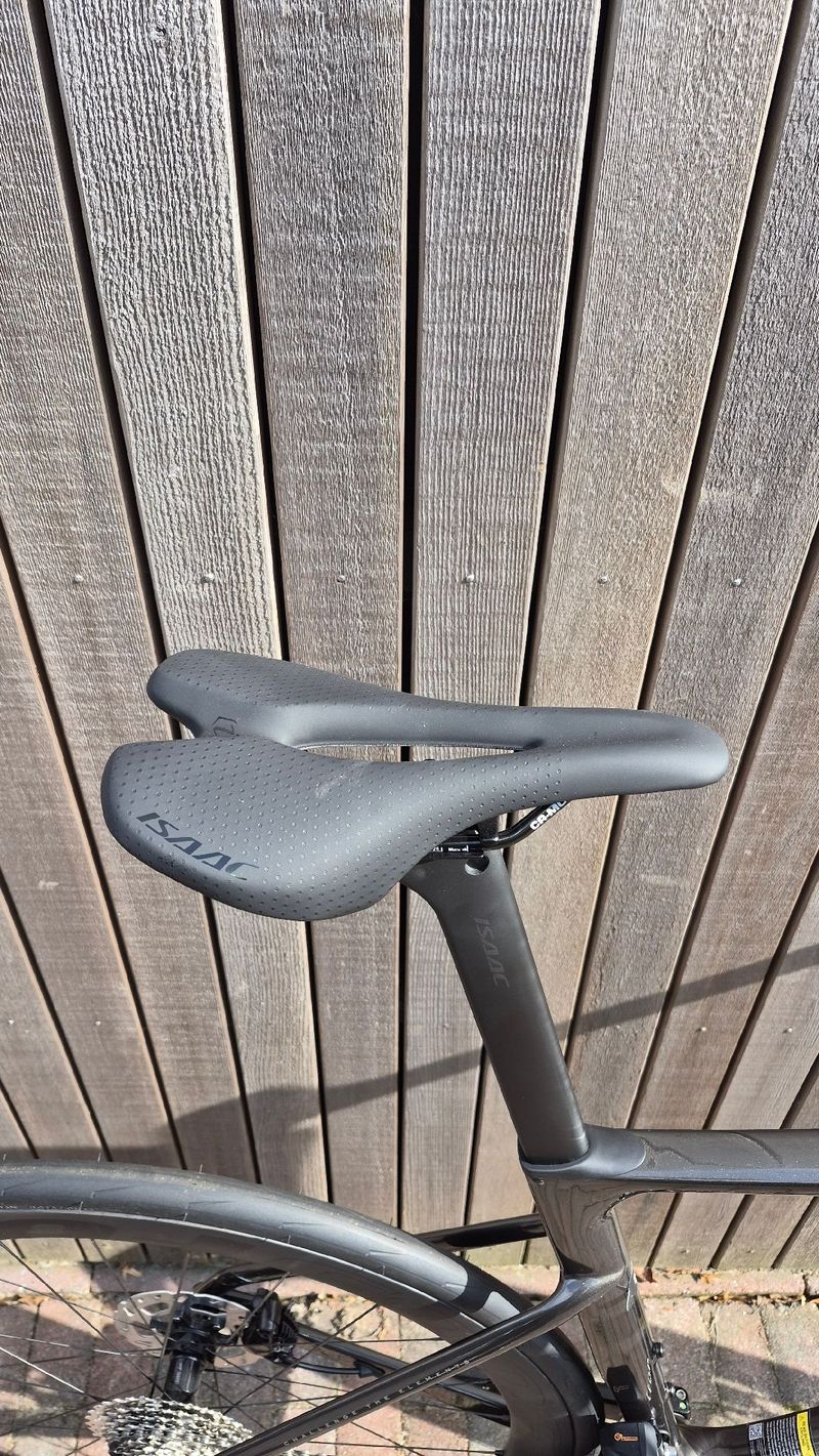 Used Isaac Boson 2025 Road & Gravel, Light Gray — image 7 of 8