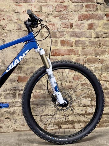 Used Giant Talon 1 2025 2025 Mountainbike, Blue, 27.5, 29 — image 3 of 20
