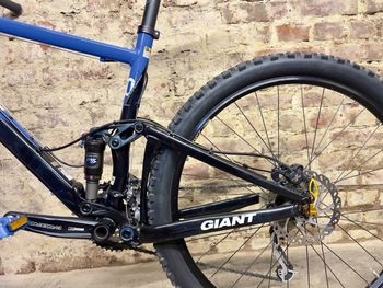 Used Giant Talon 1 2025 2025 Mountainbike, Blue, 27.5, 29 — image 18 of 20