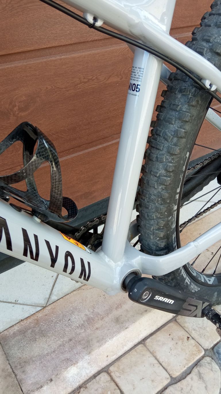 Used Canyon Stoic 4 2021 2021 Mountainbike, Light Gray, 29 — image 6 of 22