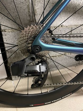 Used Giant TCR Advanced SL Disc 0 2022 Road & Gravel, Blue — image 3 of 5