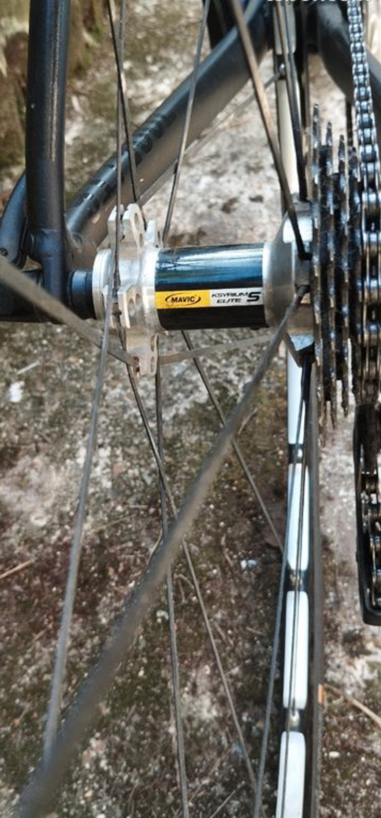 Used Rose XEON RS 3000 ULTEGRA 2015 Road & Gravel, Black — image 4 of 11