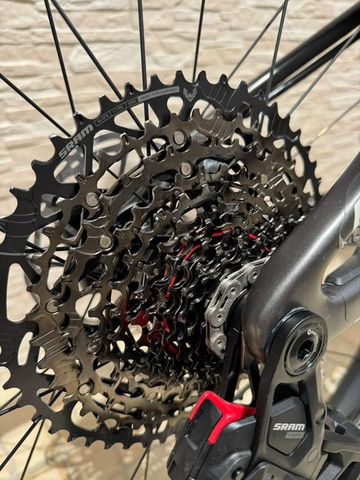 Używany Specialized Epic 7 Expert 2022 2022 Mountainbike — zdjęcie 7 z 11