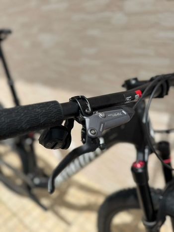 Used Specialized Epic 7 Expert 2022 2022 Mountainbike — image 9 of 11