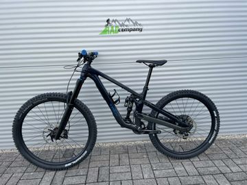 Brugt Trek Slash 8 Gen 6 2024 2024 Mountainbike — billede 2 af 12