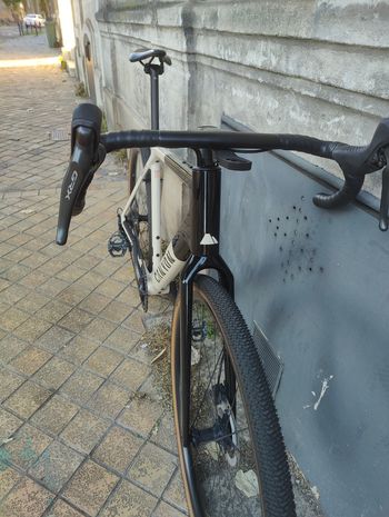 Used Canyon Grail CF SL 8 2024 2024 Road & Gravel, Black — image 5 of 11