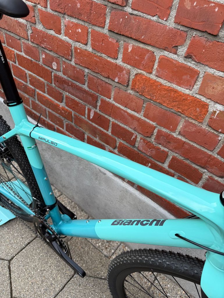 自転車本体 Bianchi IMPULSO ALLROAD DISC size53 Bianchi Impulso All Road Tiagra - Blimp City Bike and Hike