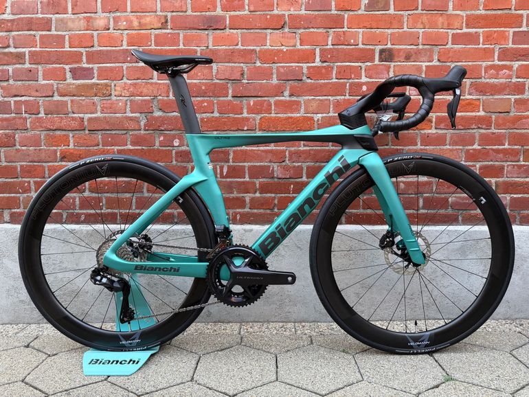 Bianchi NEW! Bianchi Oltre Pro/Roadbike/Shimano Ultegra Di2/Size