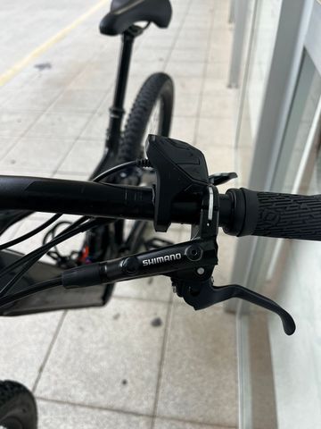 Scott Strike eRide 900 Prem. 2020 2020 Mountainbike usato, Nero — immagine 7 di 13