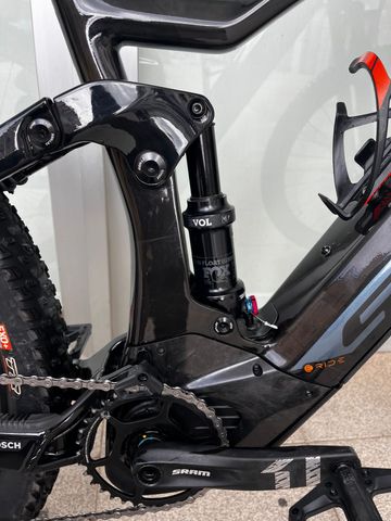 Scott Strike eRide 900 Prem. 2020 2020 Mountainbike usato, Nero — immagine 4 di 13