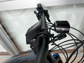 Scott Strike eRide 900 Prem. 2020 2020 Mountainbike usato, Nero — immagine 8 di 13