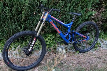 Used Banshee Legend 2018 Mountainbike, Blue — image 2 of 7