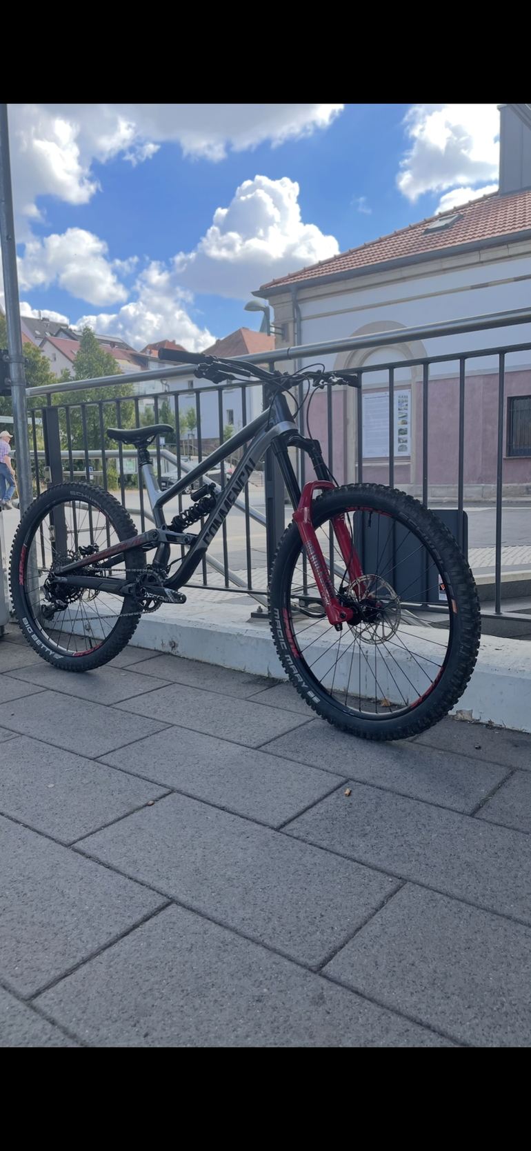 Commencal CLASH RACE 2019 2019 - Main Image