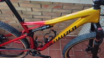 Specialized Men's Epic Expert 2019 2019 Mountainbike usato, Rosso — immagine 2 di 19