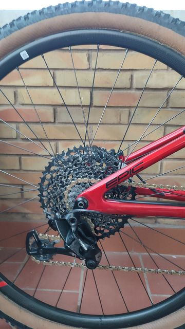 Specialized Men's Epic Expert 2019 2019 Mountainbike usato, Rosso — immagine 4 di 19
