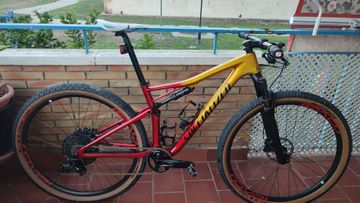 Specialized Men's Epic Expert 2019 2019 Mountainbike usato, Rosso — immagine 1 di 19