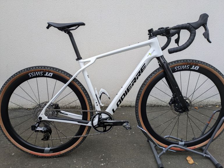 Lapierre Crosshill CF 8.0 S 2025