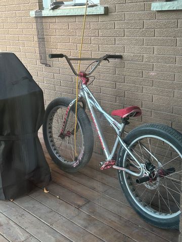 Used SE BIKES Fat Quad 26 Inch 2021 Road & Gravel, Light Gray — image 1 of 4