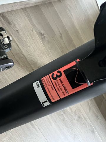 Brugt Canyon Lux Trail CF 7 2023 2023 Mountainbike — billede 11 af 18
