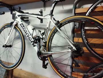 Bianchi Intenso Ultegra Compact 2015 2015 Road & Gravel usato, Bianco — immagine 6 di 6