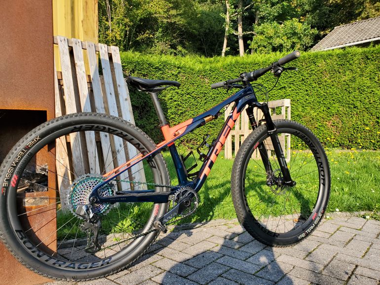Used Trek 9.9 XX1 AXS 1ère Gén. 2021 Mountainbike — image 1 of 10