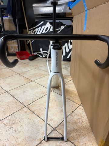 Used Orbea ORCA OMX FRAMESET 2024 Frameset 2024 Road & Gravel, White — image 6 of 9