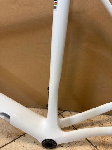 Used Orbea ORCA OMX FRAMESET 2024 Frameset 2024 Road & Gravel, White — image 8 of 9
