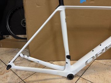 Used Orbea ORCA OMX FRAMESET 2024 Frameset 2024 Road & Gravel, White — image 3 of 9