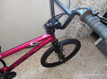 Gebrauchtes GT PRO BMX 2018 Mountainbike, Rot — Bild 4 von 5