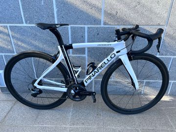 Used Pinarello F8 2018 Road & Gravel, White — image 2 of 6