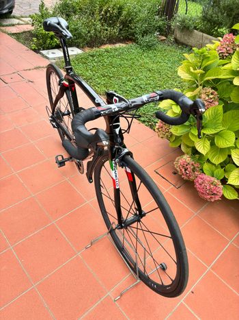 Used Pinarello DOGMA 65.1 THINK 2  ITALIAN FLAG 2014 Road & Gravel, Schwarz — image 4 of 10