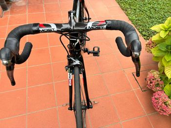 Used Pinarello DOGMA 65.1 THINK 2  ITALIAN FLAG 2014 Road & Gravel, Schwarz — image 5 of 10