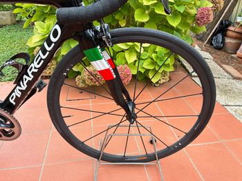 Used Pinarello DOGMA 65.1 THINK 2  ITALIAN FLAG 2014 Road & Gravel, Schwarz — image 10 of 10
