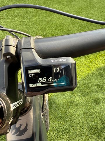 Used Pivot Shuttle Shimano Deore XT Di2 2019 Mountainbike, Black — image 12 of 12