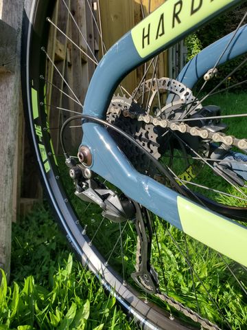 Tweedehands Haibike Hardnine 5 Blue/Canary 2022 Mountainbike — afbeelding 4 van 15