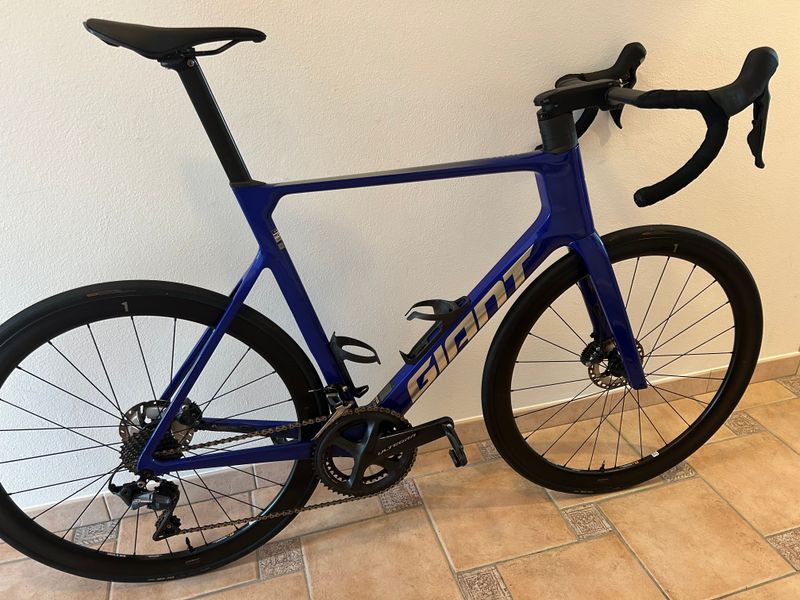 Použité Giant Propel Shimano Ultegra 2024 Road & Gravel