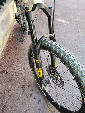 Used Canyon Spectral SRAM GX Eagle AXS (T-Type) 2024 Mountainbike, White — image 9 of 12