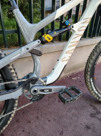 Used Canyon Spectral SRAM GX Eagle AXS (T-Type) 2024 Mountainbike, White — image 2 of 12