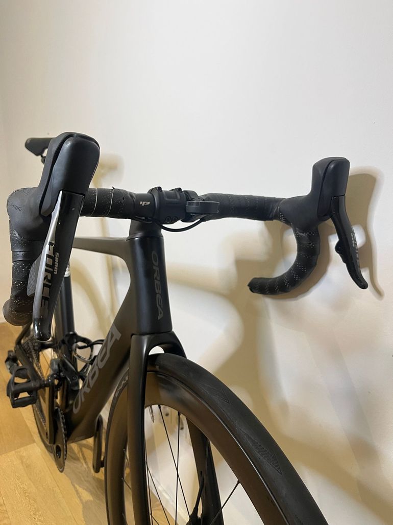 Used Orbea Orca SRAM Force eTap AXS 2021 Road & Gravel, Schwarz — image 10 of 10