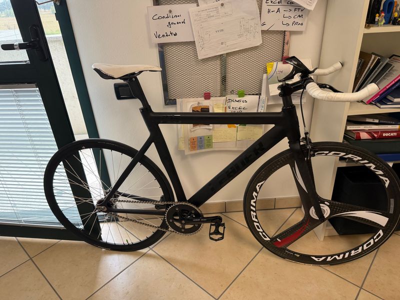 Leader 735 Corima 2022 Road & Gravel de segunda mano, Negro — imagen 1 de 5