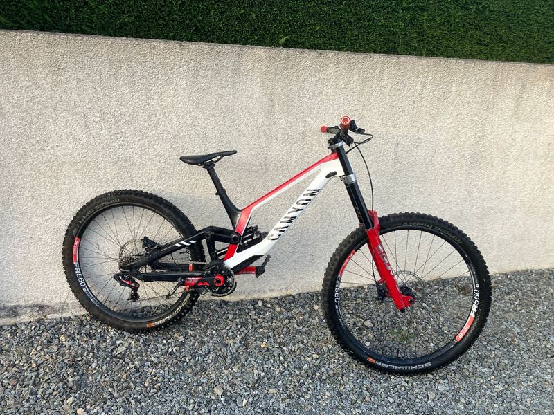 Canyon Sender CFR 2021 2021 Mountainbike d'occasion — image 1 sur 3