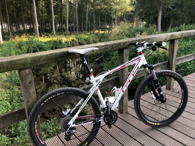 Tweedehands GT Comp 2012 2012 Mountainbike — afbeelding 1 van 3