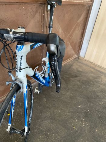 Used Trek Madone 5.9 2013 Road & Gravel, White — image 2 of 7