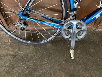 Used Trek Madone 5.9 2013 Road & Gravel, White — image 6 of 7