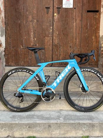 Used Trek Madone SLR 7 Gen 7 2024 Frameset 2024 Road & Gravel, Blue — image 3 of 3
