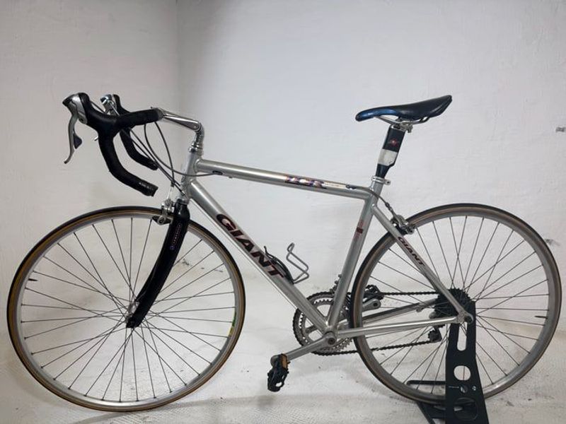 Used Giant TCR Compact 2015 Road & Gravel, Light Gray — image 1 of 3