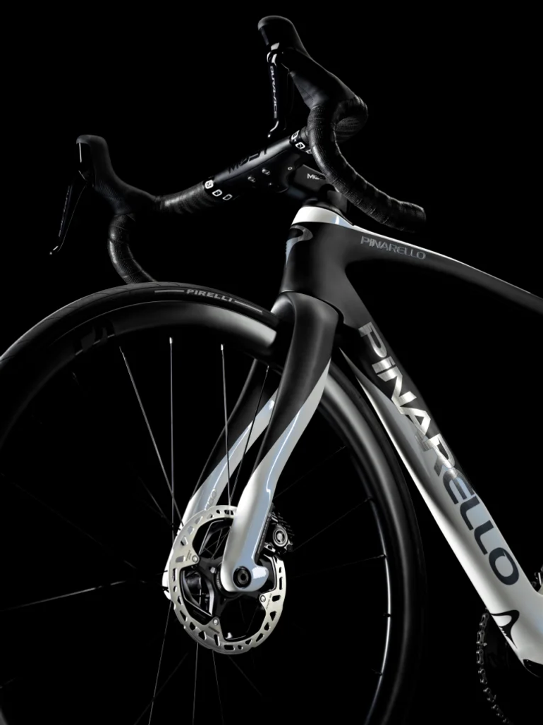 Used Pinarello F9 2025 Road & Gravel — image 2 of 3