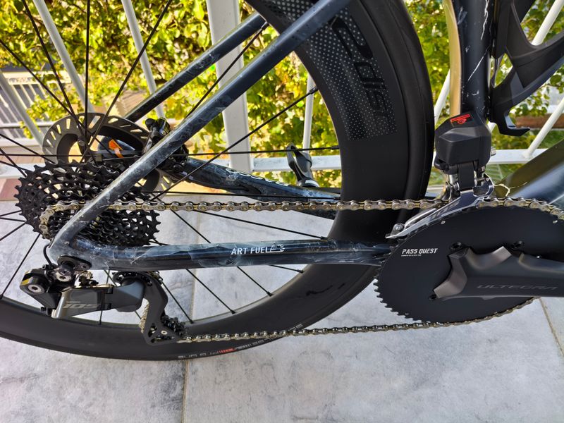 Used Basso Astra Shimano 105 Di2 2023 Road & Gravel, Black — image 6 of 8