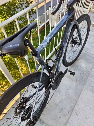 Used Basso Astra Shimano 105 Di2 2023 Road & Gravel, Black — image 4 of 8